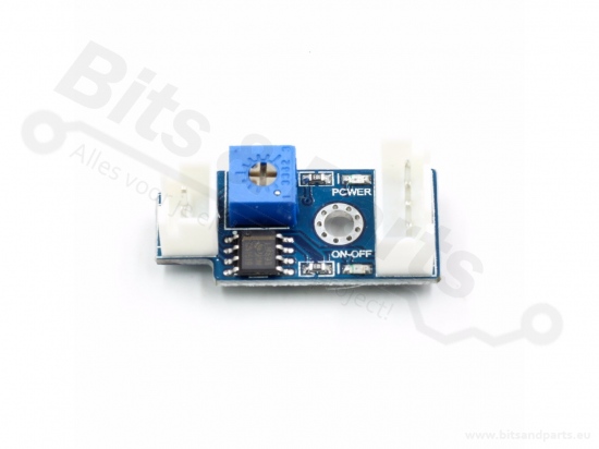 Comparator module LM393